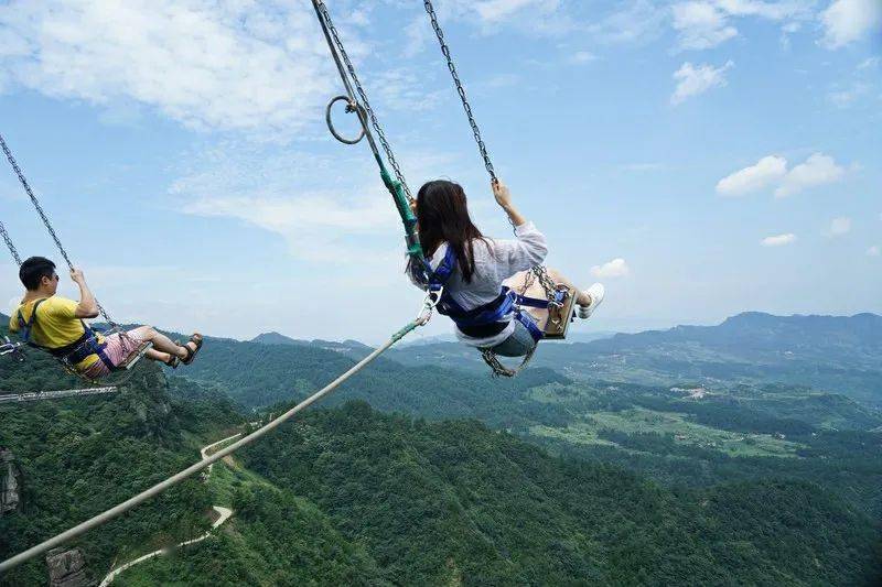 網紅游樂懸崖高空秋千定制哪家好？